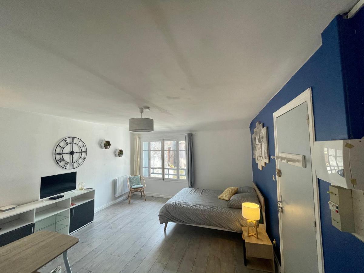 Appartement Entier Moissac Centre 30 M2 Calme Avec Cour Interieure Pour Velos A 50M Du Marche De مْواساك المظهر الخارجي الصورة