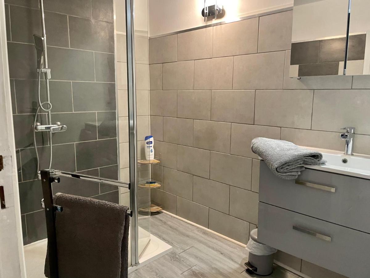 Appartement Entier Moissac Centre 30 M2 Calme Avec Cour Interieure Pour Velos A 50M Du Marche De مْواساك المظهر الخارجي الصورة