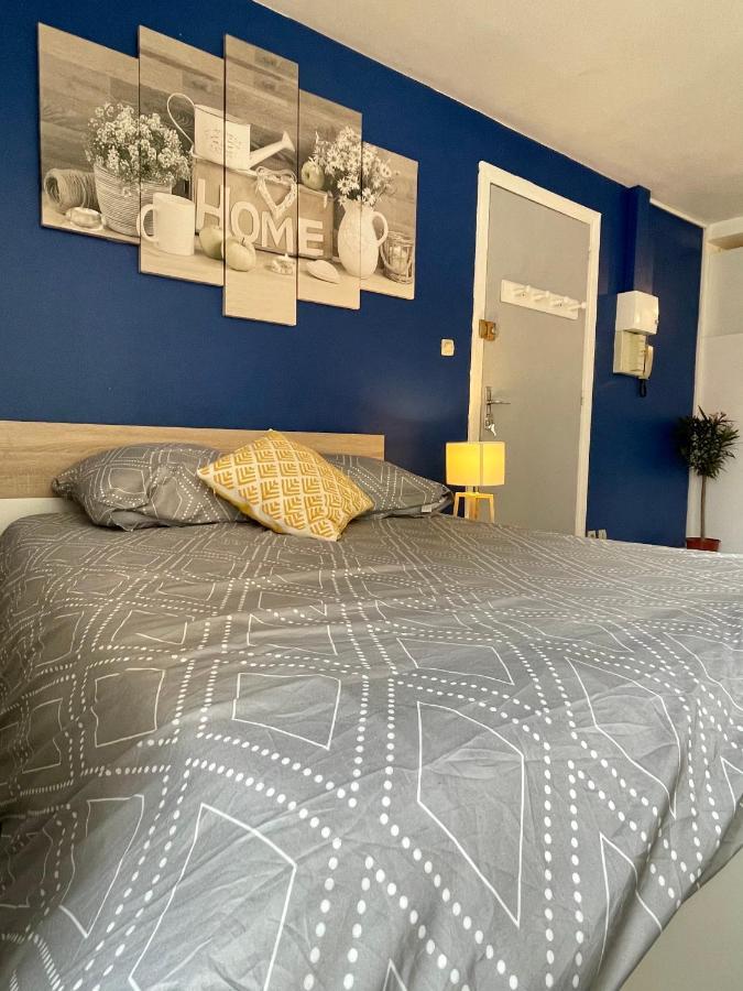 Appartement Entier Moissac Centre 30 M2 Calme Avec Cour Interieure Pour Velos A 50M Du Marche De مْواساك المظهر الخارجي الصورة